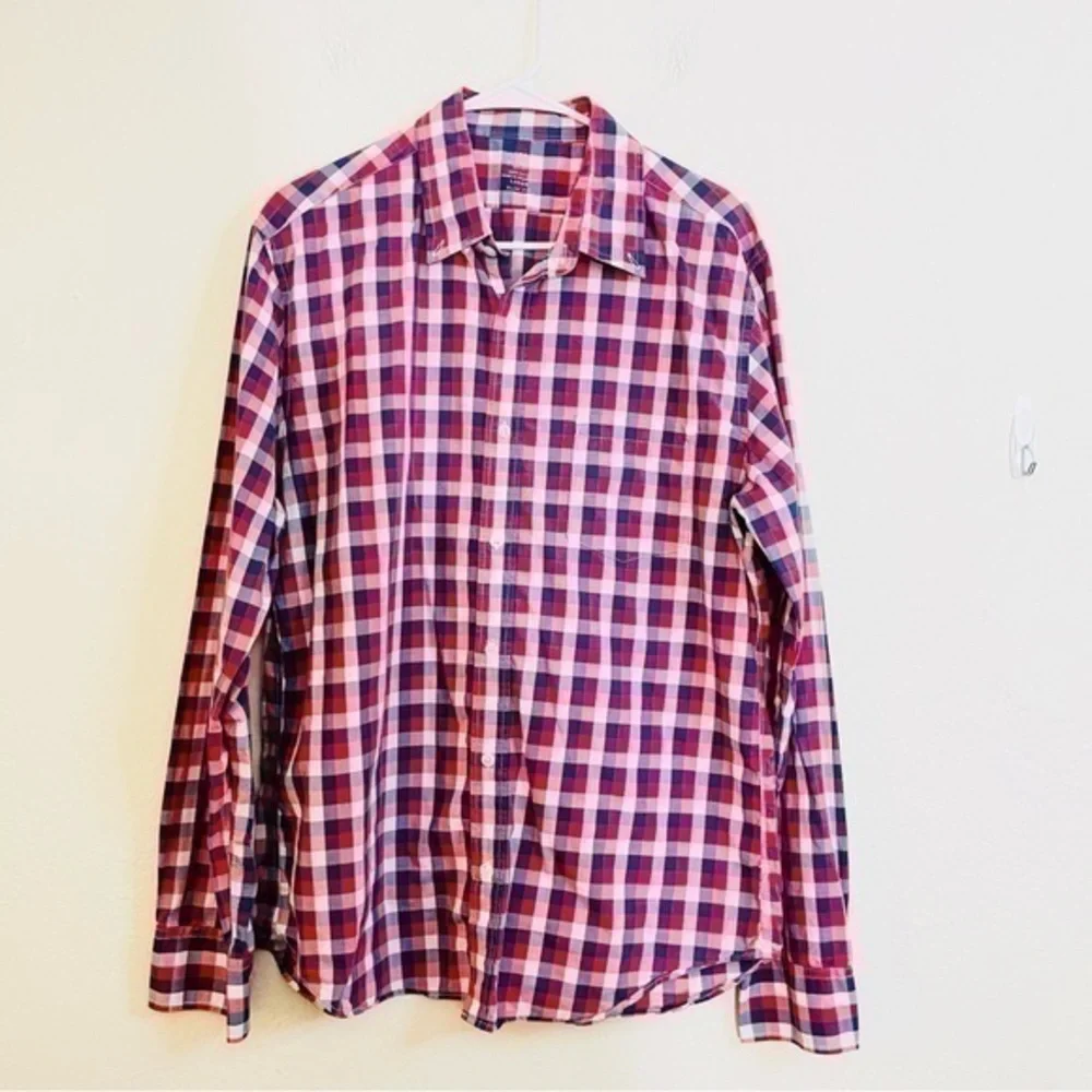 J. Crew Light Weight Slim Fit Plaid Button Down Shirt Men Size Large Blue/Red